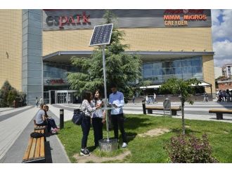 Eskişehir’de Güneş Enerjili Şarj İstasyonları