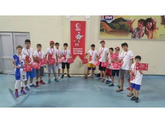 Minikler Şenliğinde Herkes Kazandı