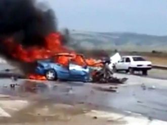 Gaziantep’te Kaza Yapan Araç Yandı