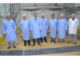 Gıda Tarım Ve Hayvancılık İl Müdürü Kayacan Karpuzatan Bölgesinde Yenilenen Mezbahaneleri İnceledi
