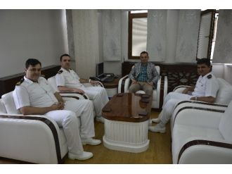 Komutanlardan Belediyeye Ziyaret