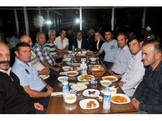 Gümüşhane Belediyesi İftarda Bir Araya Geldi