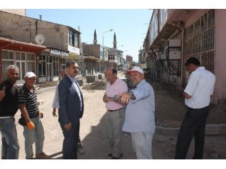 Ahlat’ta Cadde Ve Sokaklar Sil Baştan Yenileniyor