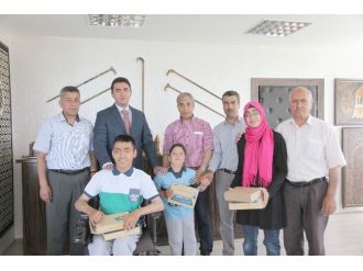 Engelli Öğrencilere “Özel Tablet” Dağıtıldı
