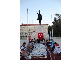 Oltu Ülkü Ocaklarından Uygur Türklerine Destek