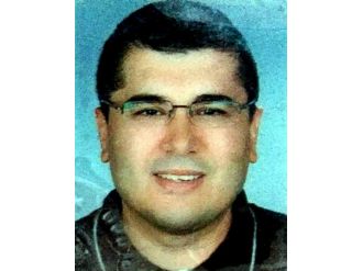 Kendisini Ve Eşini Darp Eden Oğlunu Öldürdü