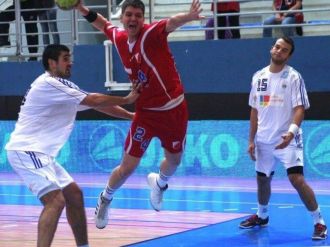 Nilüfer Belediyespor Miloseviç’i Kadrosuna Kattı