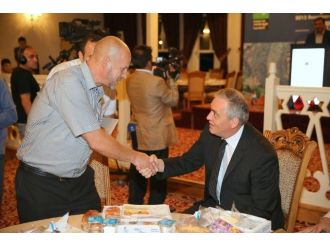 Balkan Müslümanları İftarında Özel Konuk