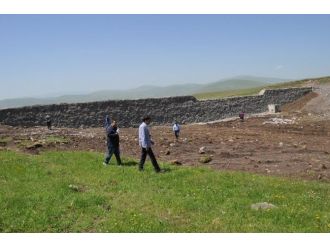 Zöhrep Yaylası Su Göleti İle Suya Kavuşuyor