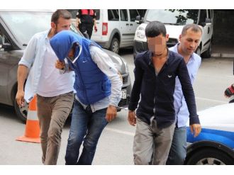 Silahla Yakalanan Gençler Adliyede