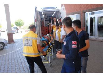 İnşattan Düşen İşçi Yaralandı