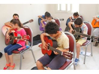 Buca’da Yaz Kursları Başladı