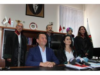 Manisa Barosundan Bursalı Avukatın Ofisinin Kurşunlanmasına Kınama