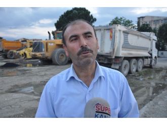 İftar Saati Yolda Kalan Tır Sürücüsüne Polis Yardımı
