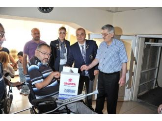 Adana Rotary Kulübü’nden Ramazan Yardımı