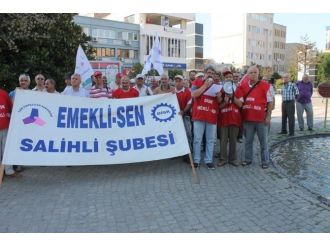 Salihli’de Emekliler Sorunlarına Dikkat Çekti