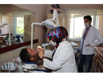 Diş Polikliniğinden İftar Sonrası Mesai