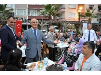 Salıpazarlılardan Büyükşehir İftarına Büyük İlgi