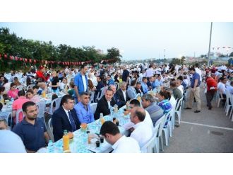 Büyükşehir Çalışanları İftarda Buluştu