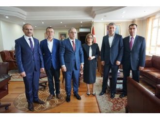 Şahin, Toki Başkanı Turan İle Görüştü