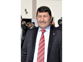 Karaoğlu: “Sarıçam Belediyesi İşçi Kıyımı Yapıyor”