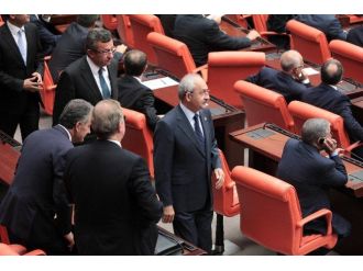 Tbmm Başkanlığı Seçiminde Üçüncü Tur Başladı