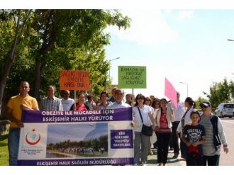 “Ramazanda Sağlıklı Besleniyoruz” Temalı Yürüyüş Etkinliği