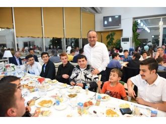 Babaş’tan Dünya Yetimler Günü Mesajı