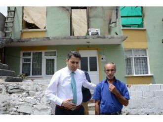 Evi Tamamen Yanan Aileye Yardım