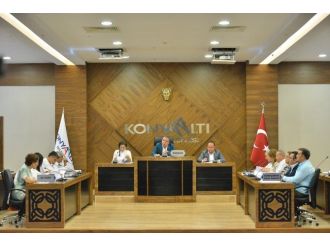 Konyaaltı Belediyesi Başarıyı Ödüllendiriyor