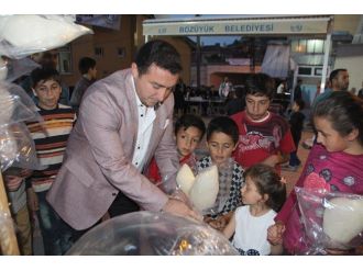 Mahalle İftarları Sofralarının 7’ncisi Akpınar’da Kuruldu