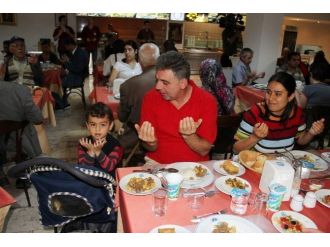 Büyükşehir’den Engellilere İftar