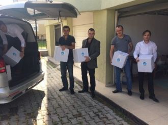 Bolu’da Ülkücülerden “ Bir Kapıya Bir Kumanya” Kampanyası