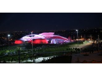 Başbakan Davutoğlu Konya Tropikal Kelebek Bahçesini Açacak