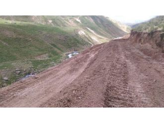 Erciş Belediyesi’den Yol Çalışmaları