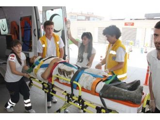 Forkliftin Altında Kalan İşçi Ağır Yaralandı