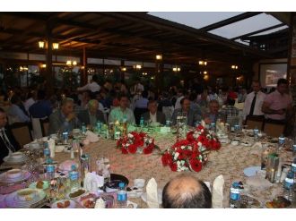 Safranbolu Ticaret Ve Sanayi Odasından İftar Yemeği