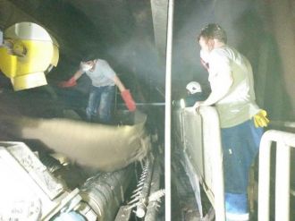 Kağıt Fabrikasında Yangın