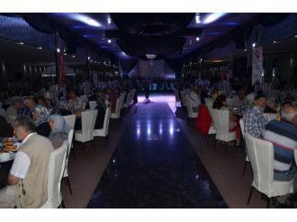 Gazi Ve Şehit Aileleri İftar Yemeğinde Buluştu