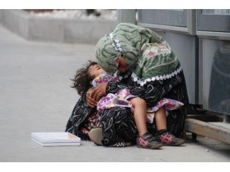 Dilenciler Yorgun Düştü…