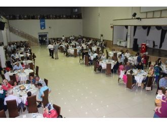 Sgk, Kendi Personeline İftar Yemeği Verdi