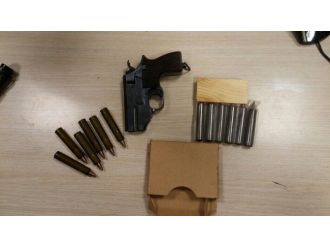 Sarp Sınır Kapısı’nda El Yapımı Suikast Silahı Ele Geçirildi