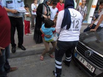 Adıyaman’da Otomobilin Çarptığı Çocuk Yaralandı