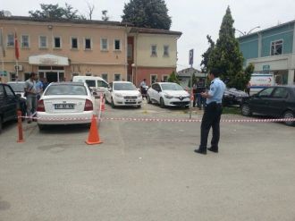 Düzce Devlet Hastanesi’nde Silahlı Kavga: 1 Yaralı