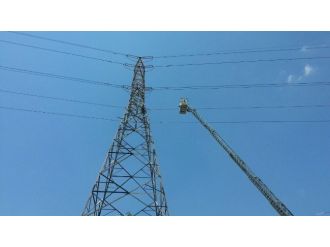 İzmir’in Elektriğini Kesen İntihar Girişimi