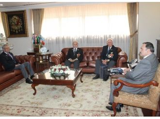 Bakan Eroğlu, Gazileri Kabul Etti