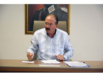 Başkan Saatcı, Büyükşehir Yasasını Eleştirdi