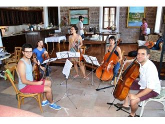 Ayvalık’ta Aima’nın 2015 Yaz Sezonu Konserleri Başlıyor