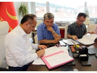 Kastamonu Belediyesi, Otopark İhalesini Gerçekleştirdi