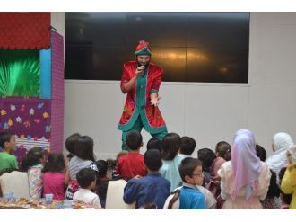 Ümraniye’de Yetimler İftarda Buluştu